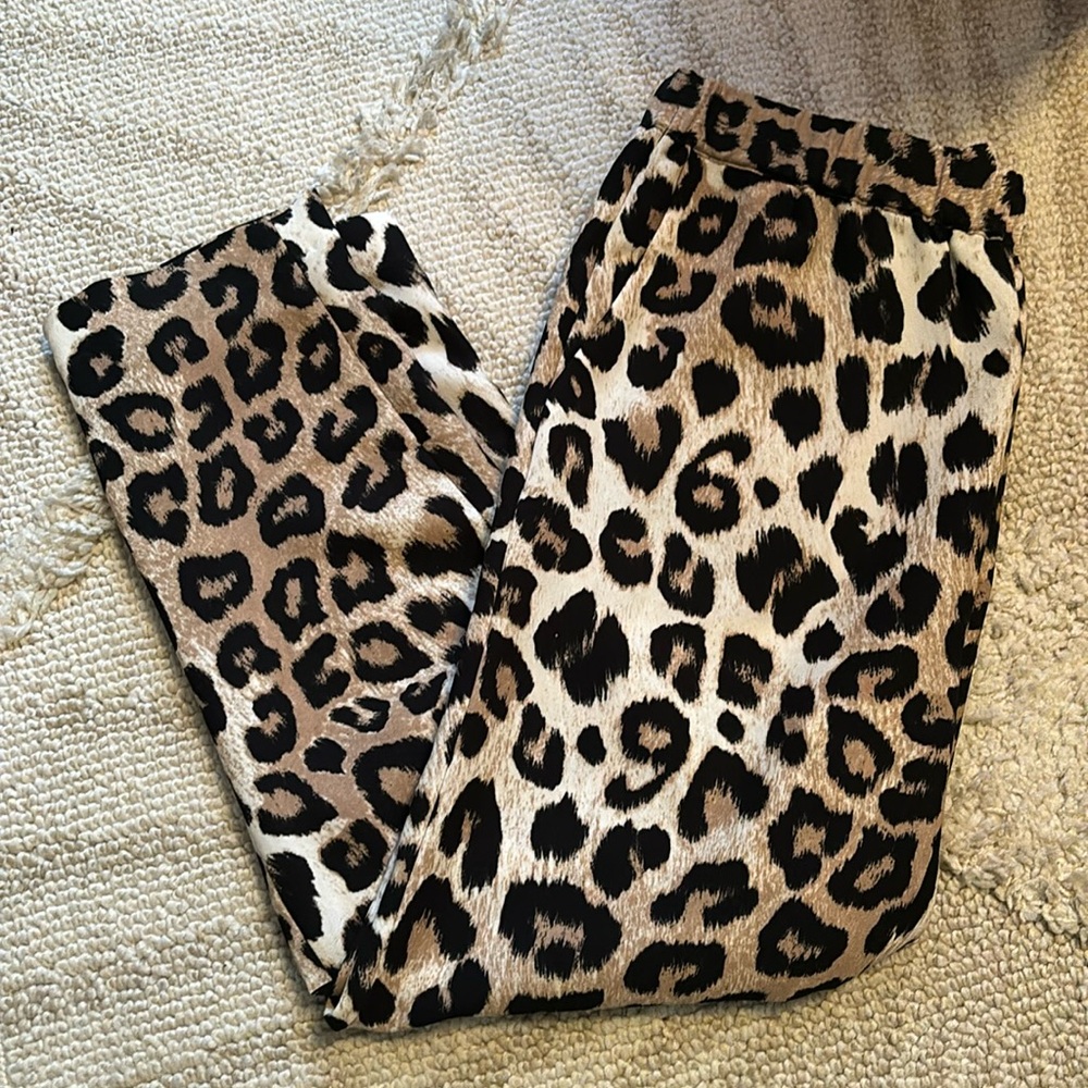 Banana Republic cheetah print pants